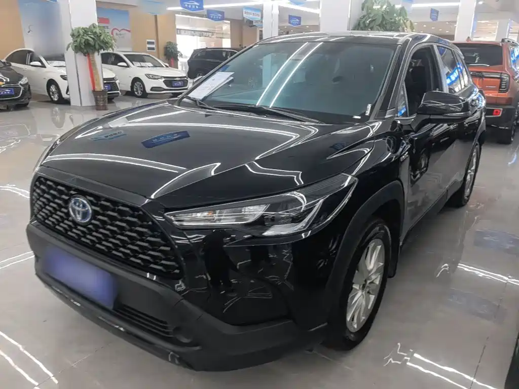 Toyota Corolla Cross — миниатюра 2