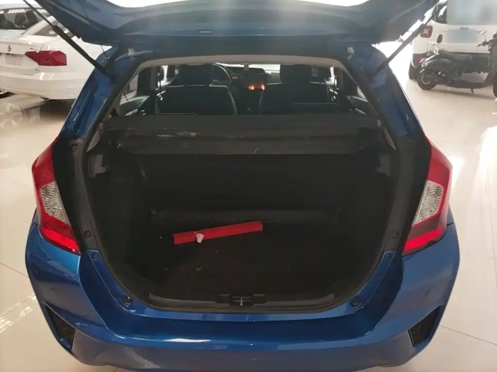 Honda Fit — миниатюра 19
