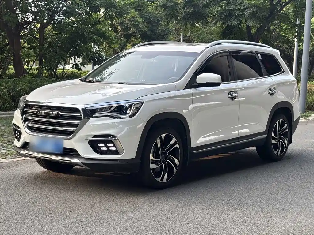 Jetour X90