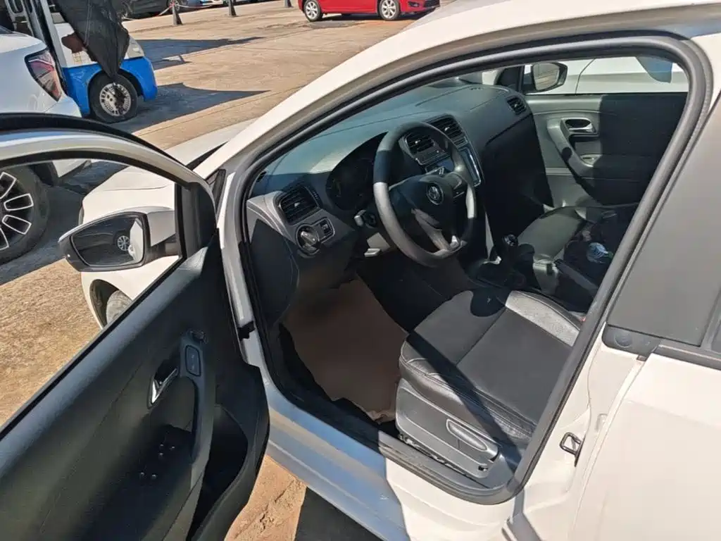 Volkswagen Polo — миниатюра 16