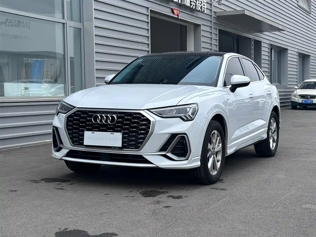 Audi Q3 Sportback 2021