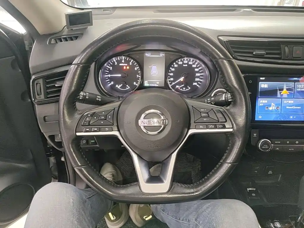 Nissan X-Trail — миниатюра 11