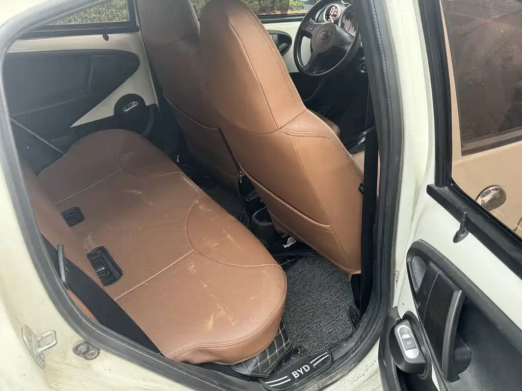 BYD F0 — миниатюра 10
