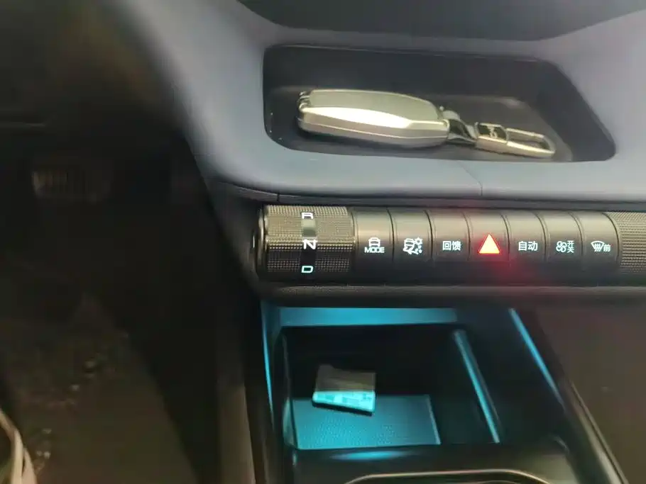 BYD Dolphin — миниатюра 16
