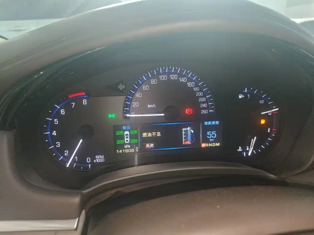 Cadillac XTS — миниатюра 12