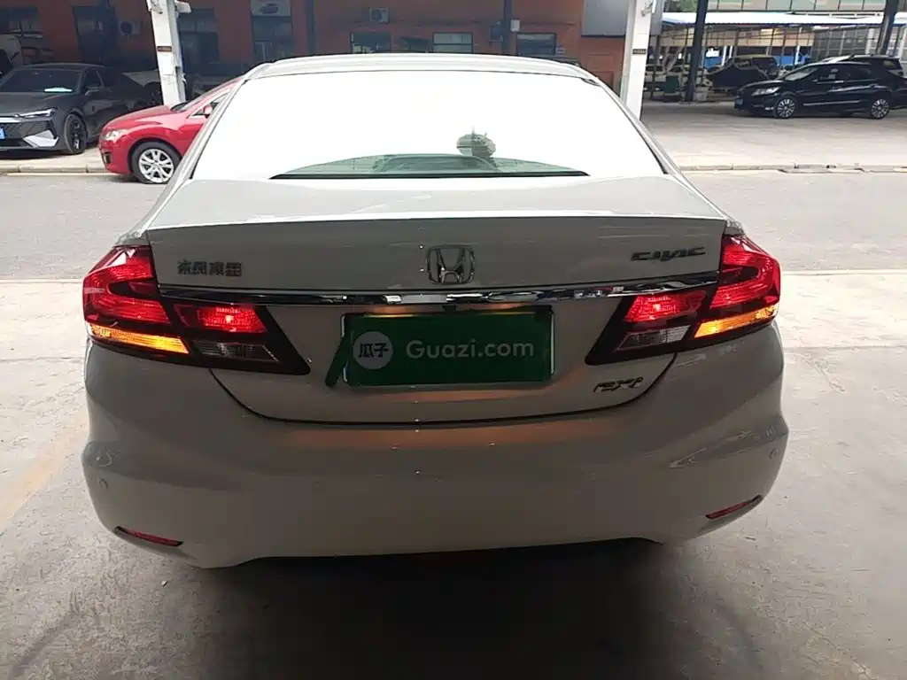 Honda Civic — миниатюра 6