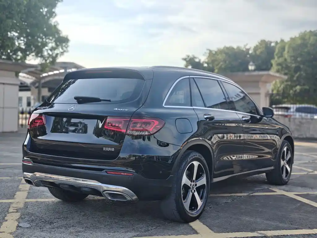Mercedes-Benz GLC — миниатюра 12