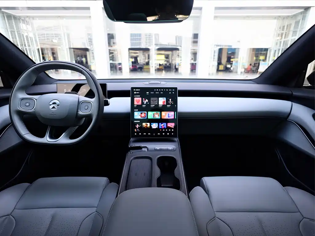 NIO ET5T — миниатюра 18