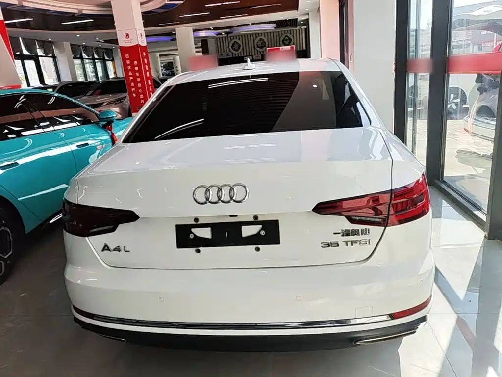Audi A4L — миниатюра 4
