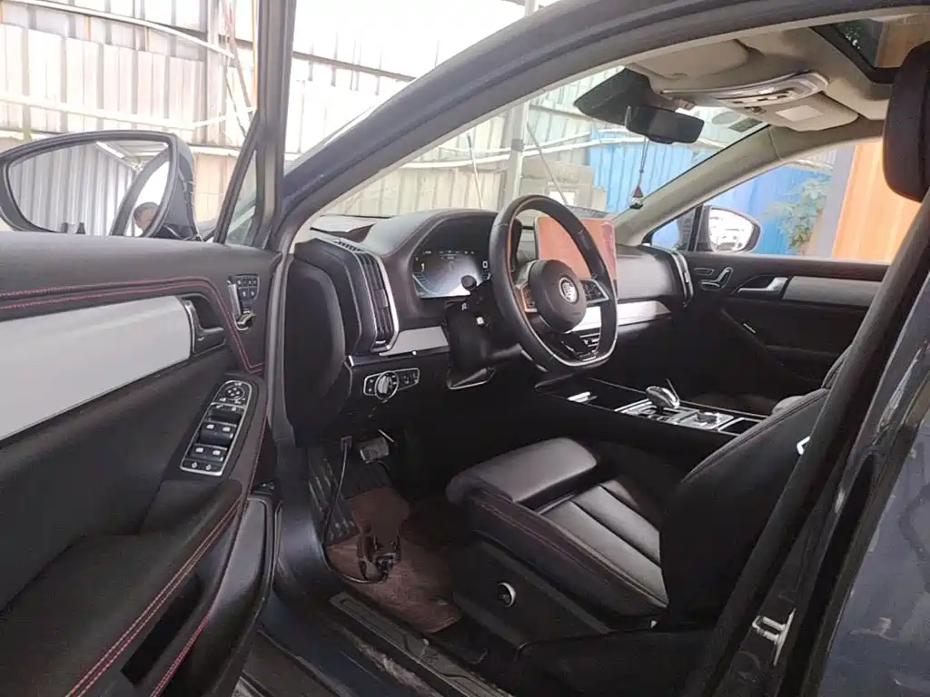 BYD Tang New Energy — миниатюра 16