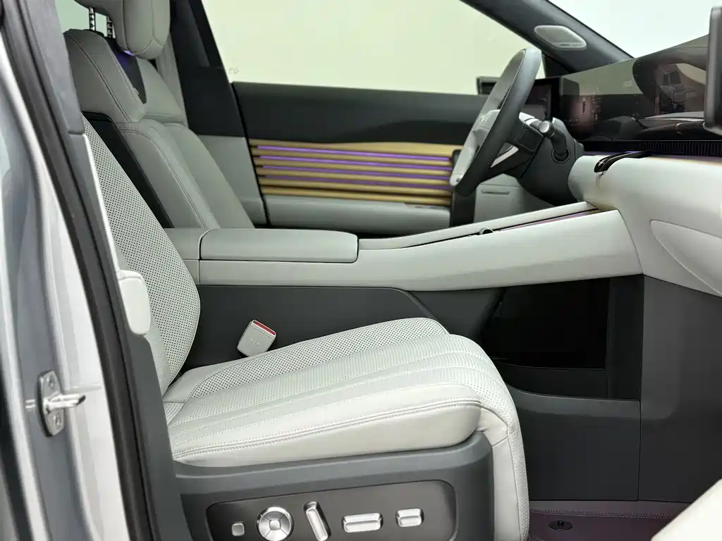 Audi E7X — миниатюра 25