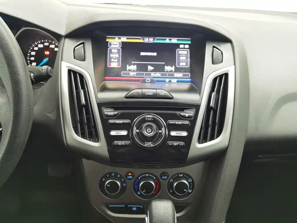 Ford Focus — миниатюра 12