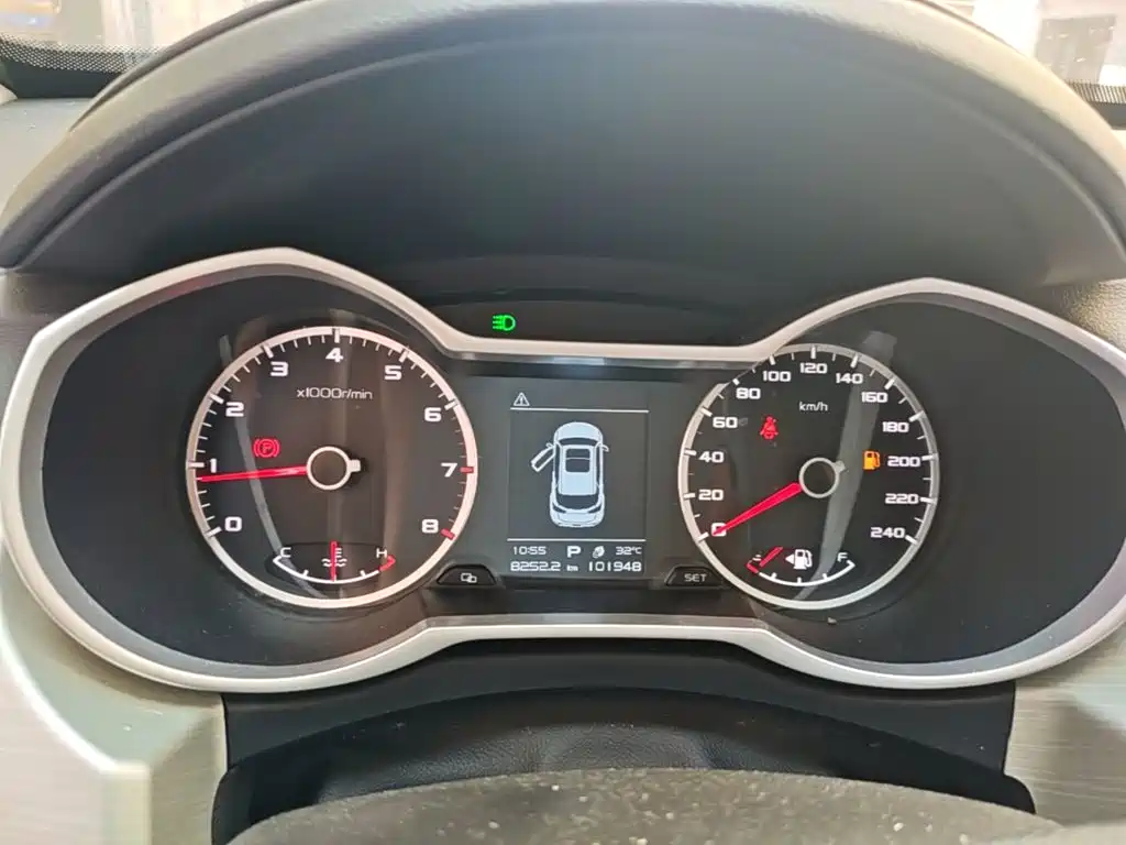 Geely Boyue — миниатюра 12