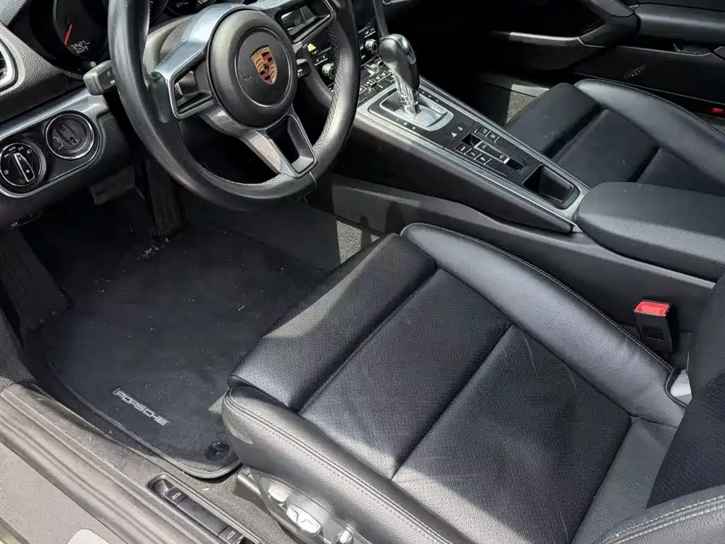 Porsche 718 2018 Boxster 2.0T