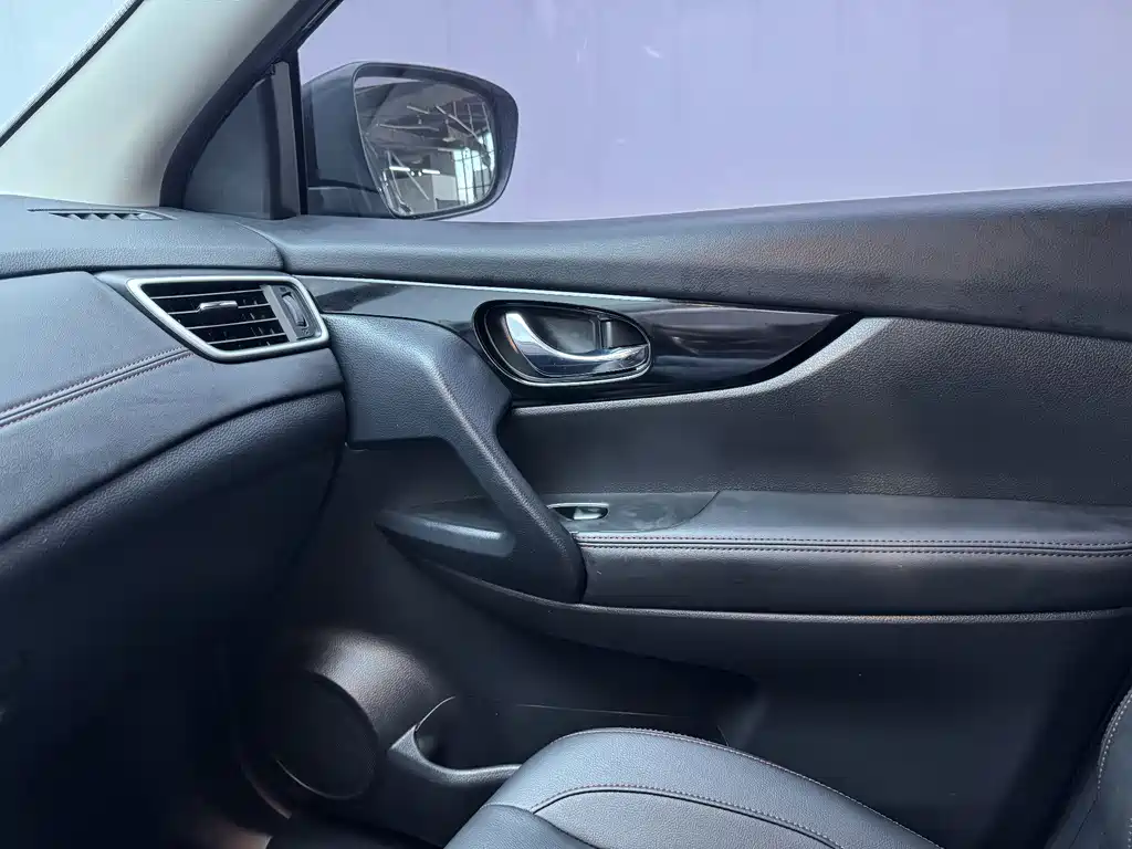 Nissan Qashqai 2023 2.0L CVT XV Comfort