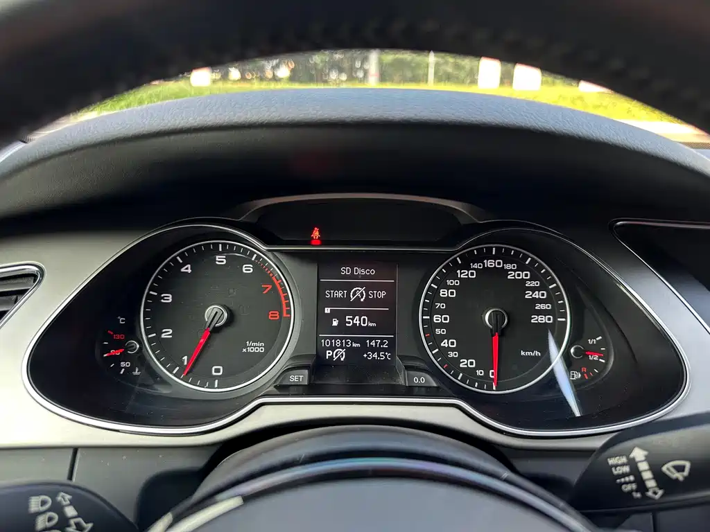 Audi A4L — миниатюра 6