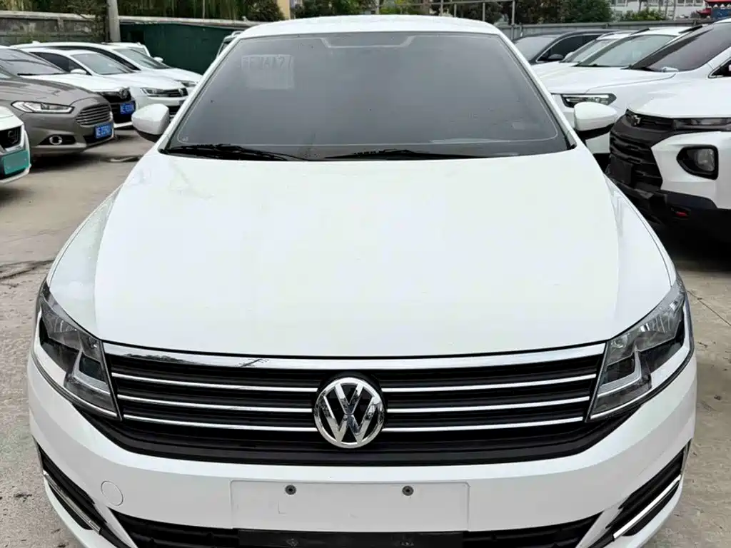 Volkswagen Lavida — миниатюра 9