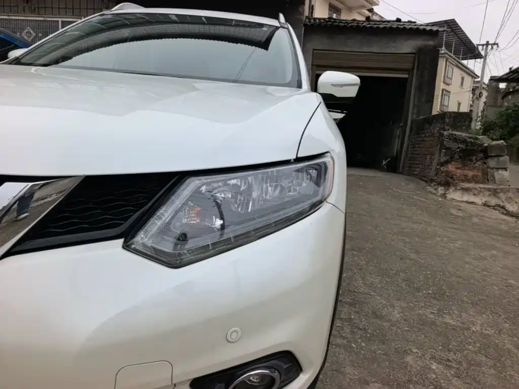 Nissan X-Trail — миниатюра 18