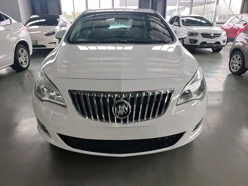 Buick Excelle — миниатюра 3