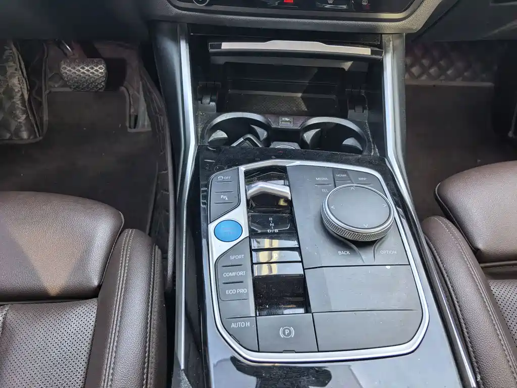 BMW i3 — миниатюра 16