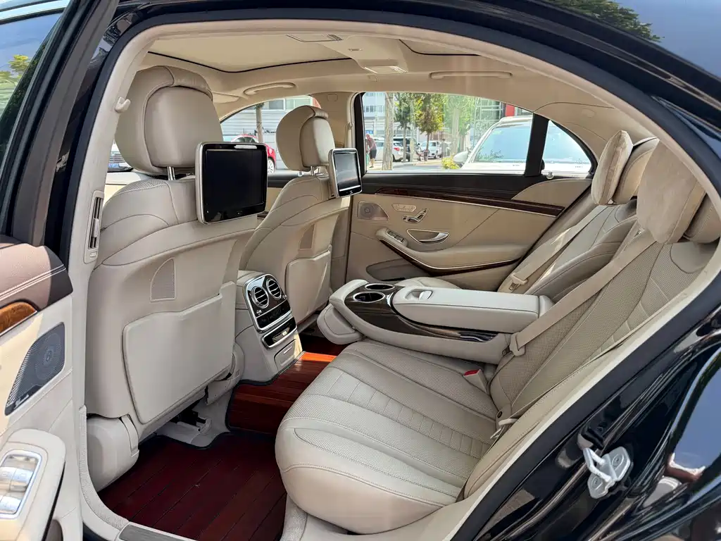 Mercedes-Benz S-Class — миниатюра 6