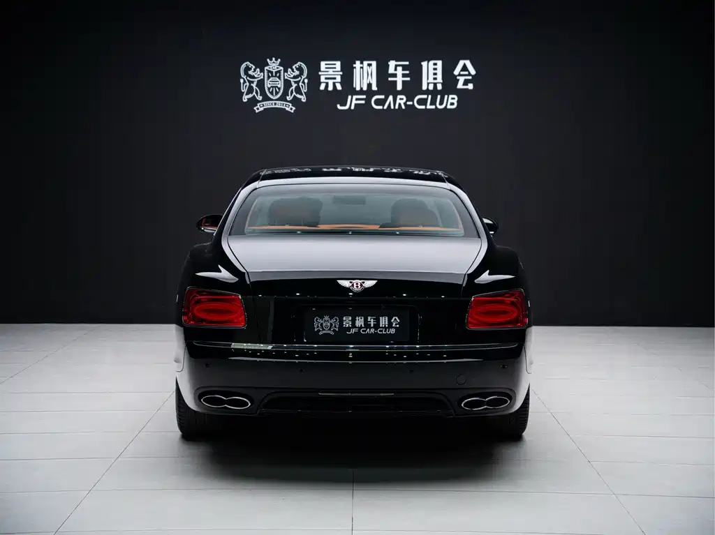 Bentley Flying Spur — миниатюра 6