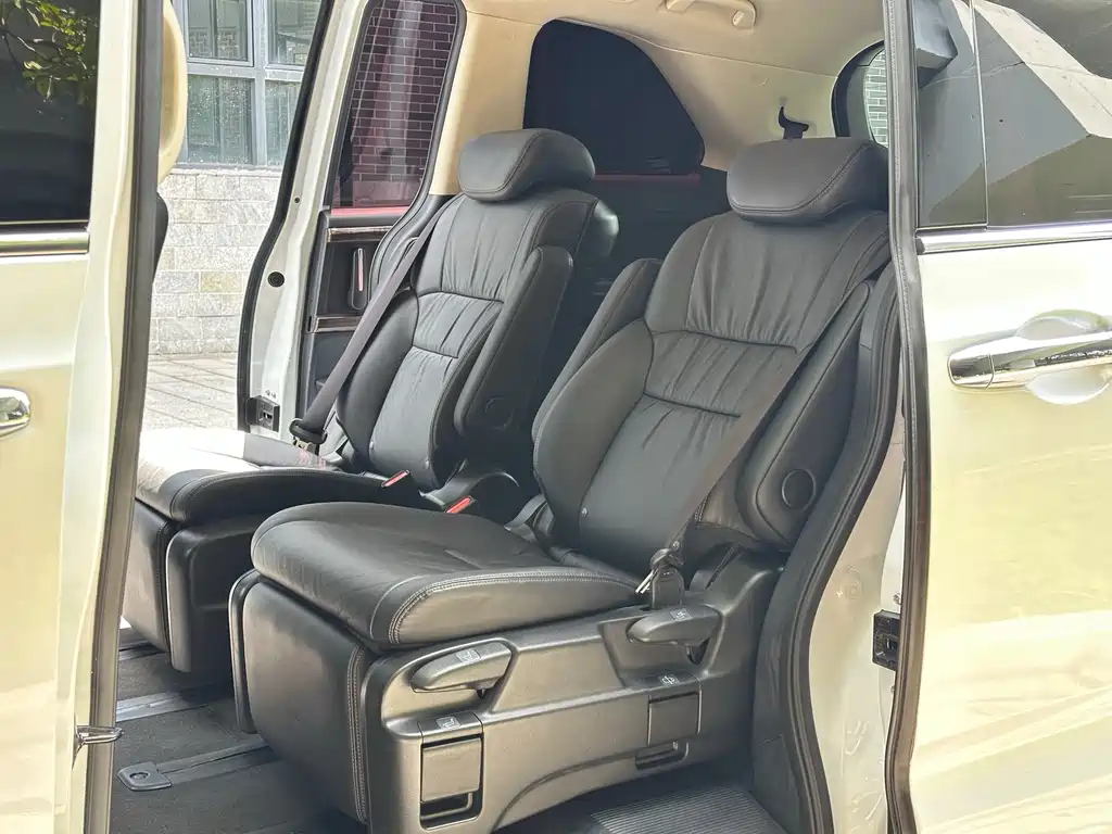 Honda Odyssey — миниатюра 13