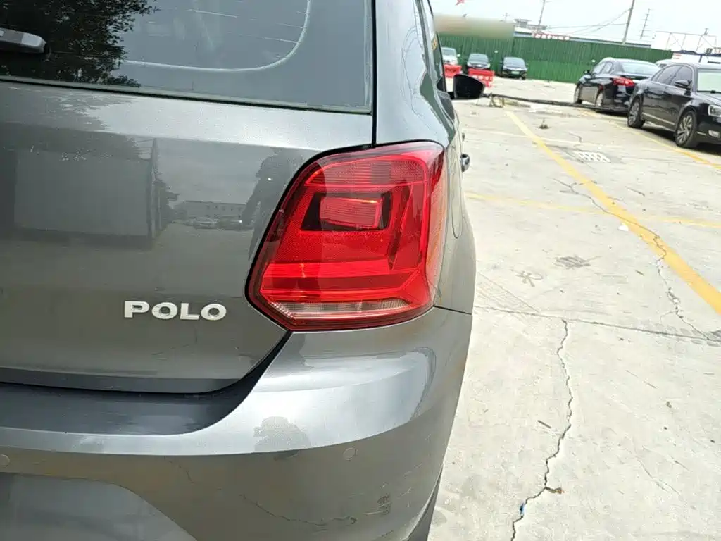 Volkswagen Polo — миниатюра 8