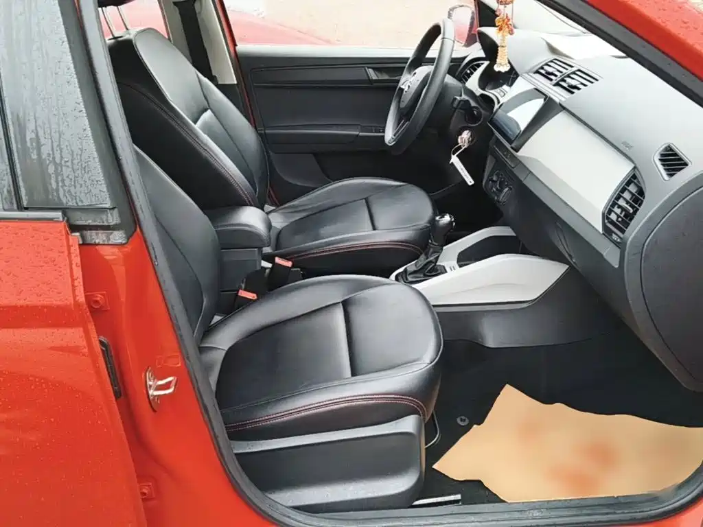 Skoda Fabia — миниатюра 25