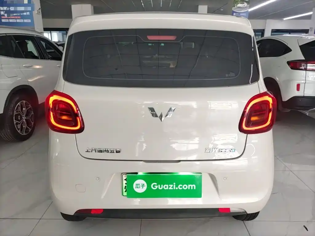 Wuling MINIEV — миниатюра 6