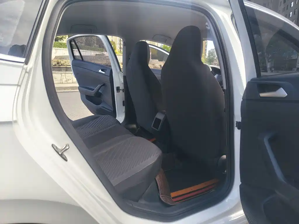 Volkswagen Lavida — миниатюра 13