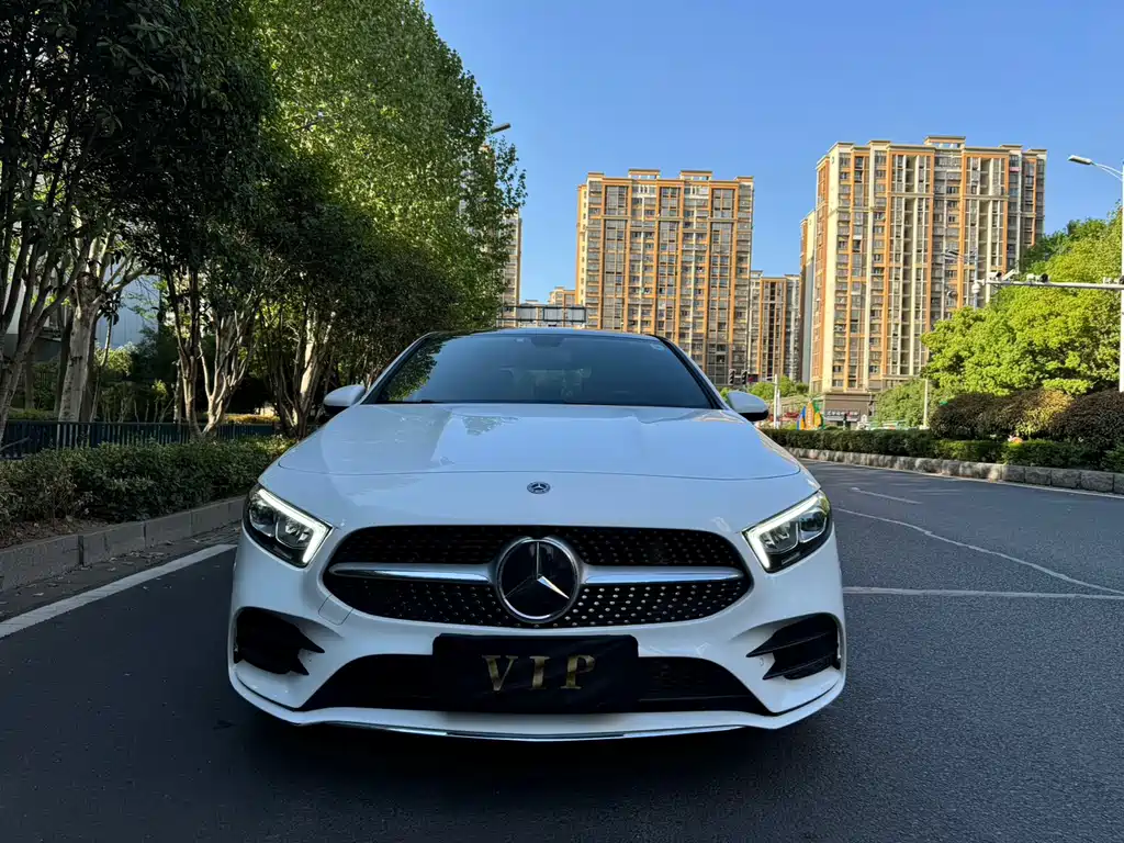 MERCEDES-BENZ A CLASS