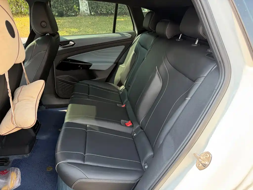 Volkswagen ID.4 X — миниатюра 12
