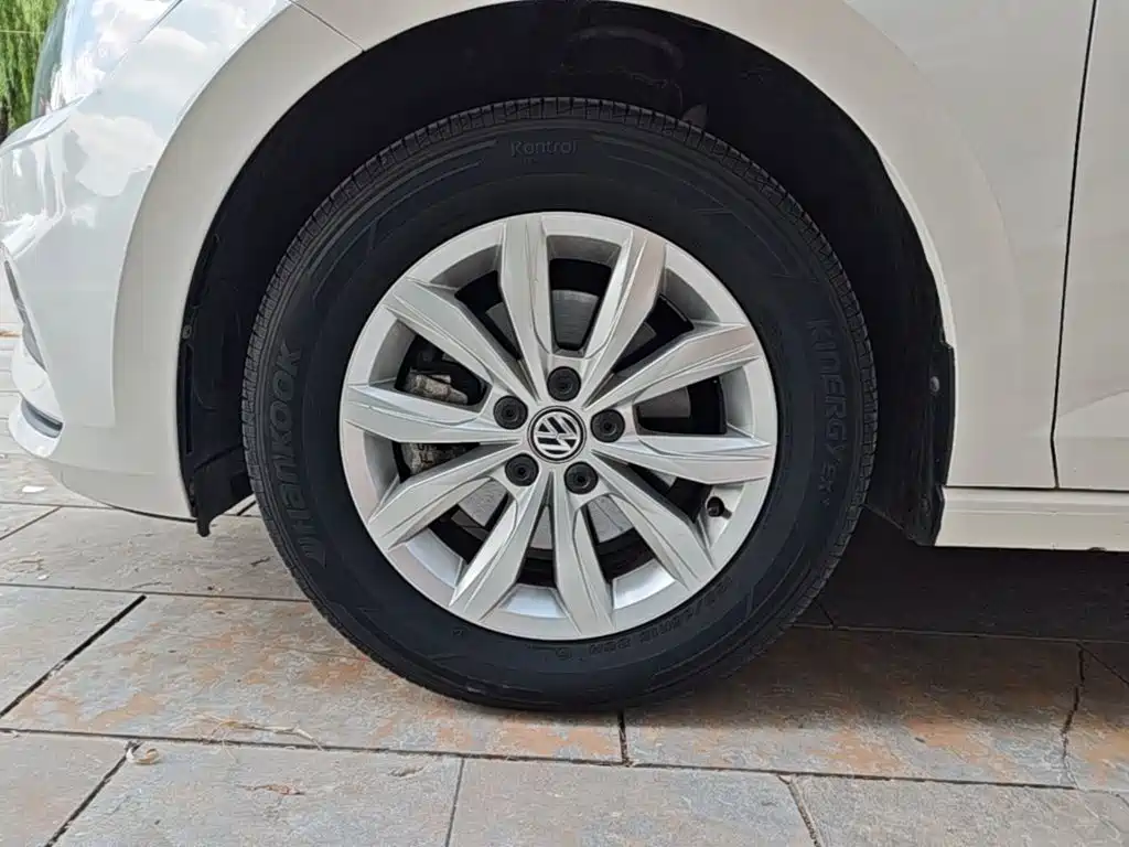 Volkswagen Polo — миниатюра 23