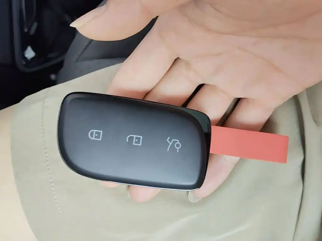 Lynk & Co Z20 — миниатюра 12