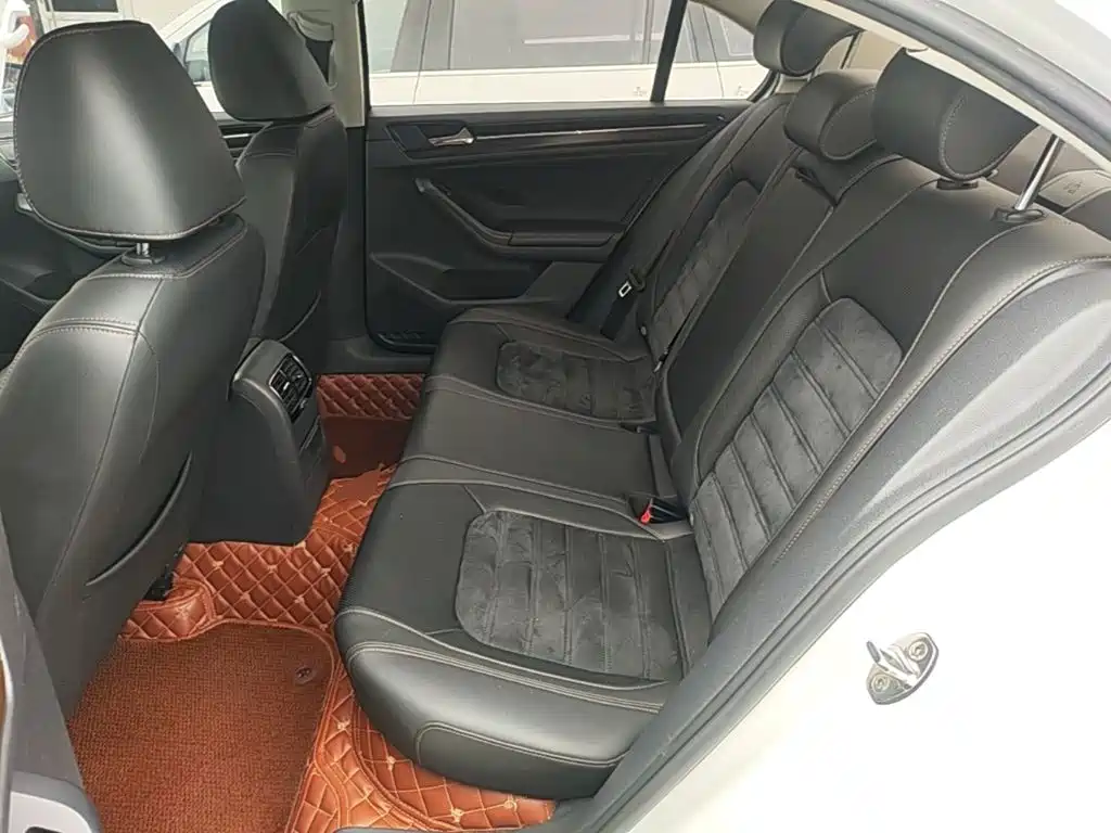 Volkswagen Sagitar — миниатюра 17