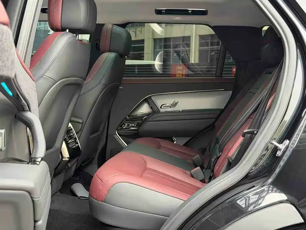 Land Rover Sport — миниатюра 6