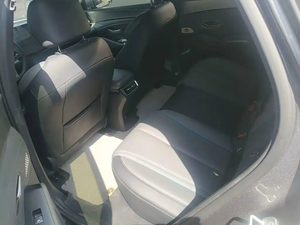 BYD Qin L — миниатюра 17