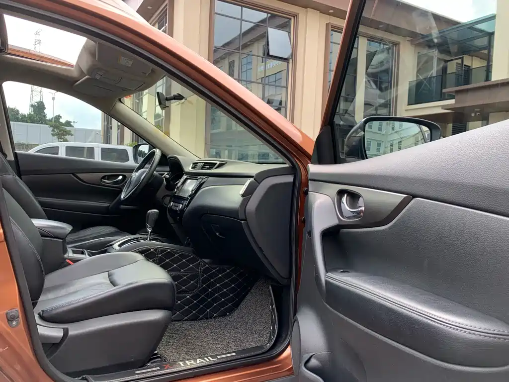 Nissan X-Trail — миниатюра 15