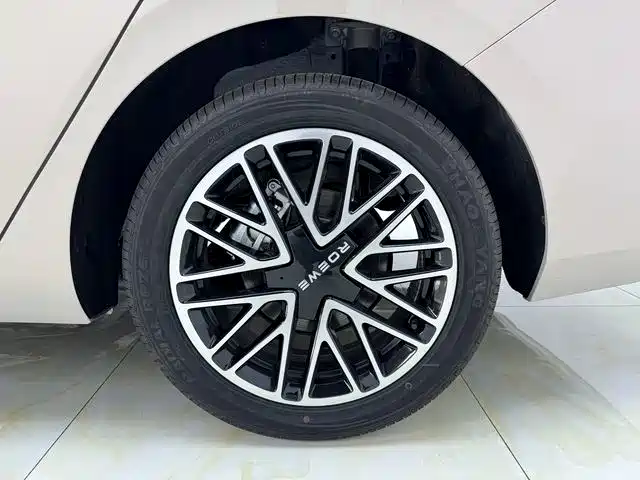 Roewe i6 — миниатюра 14