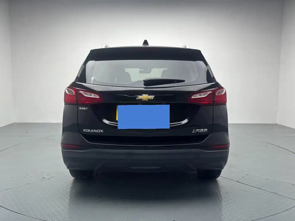 Chevrolet Equinox — миниатюра 7