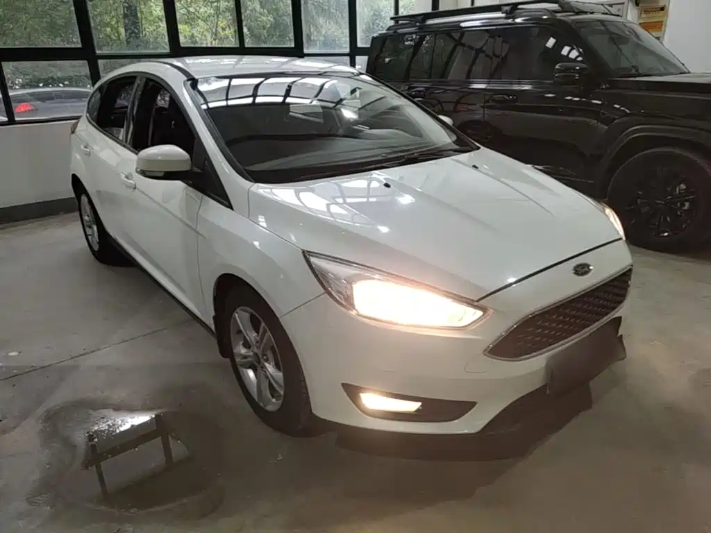 Ford Focus — миниатюра 4