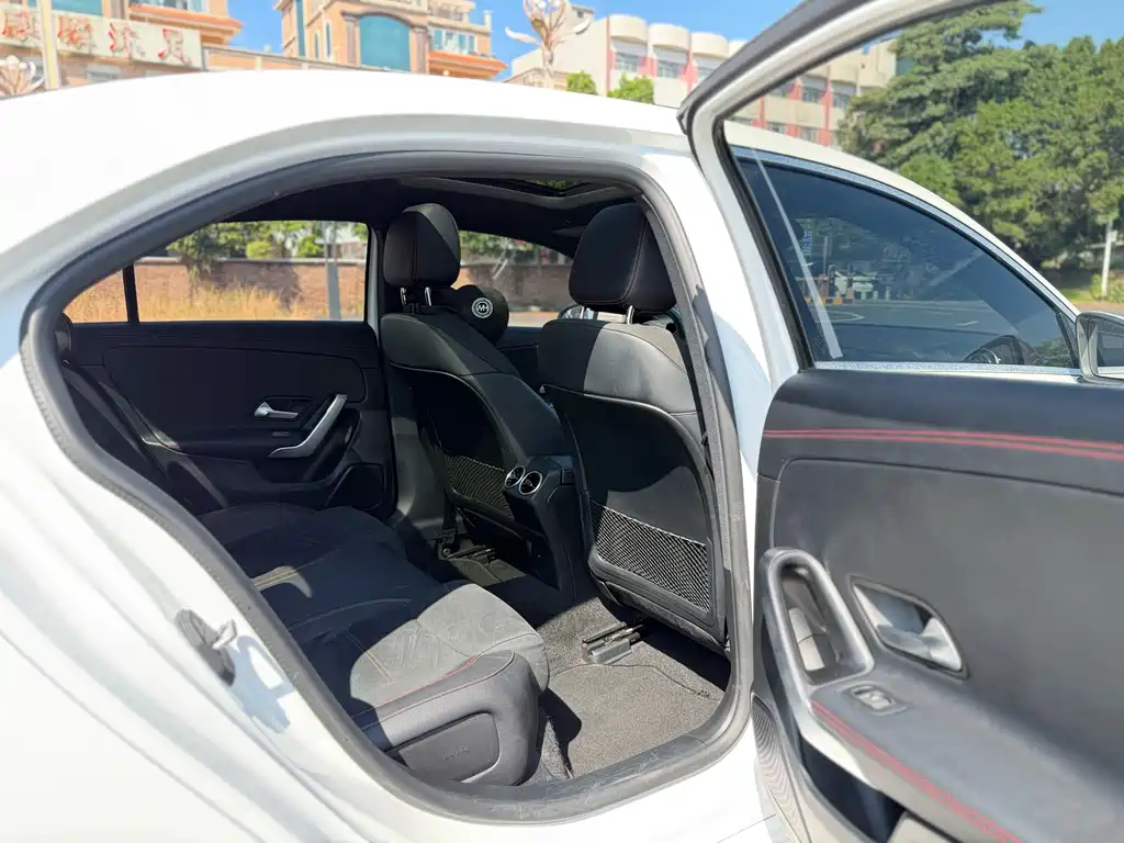 Mercedes-Benz A-Class — миниатюра 20