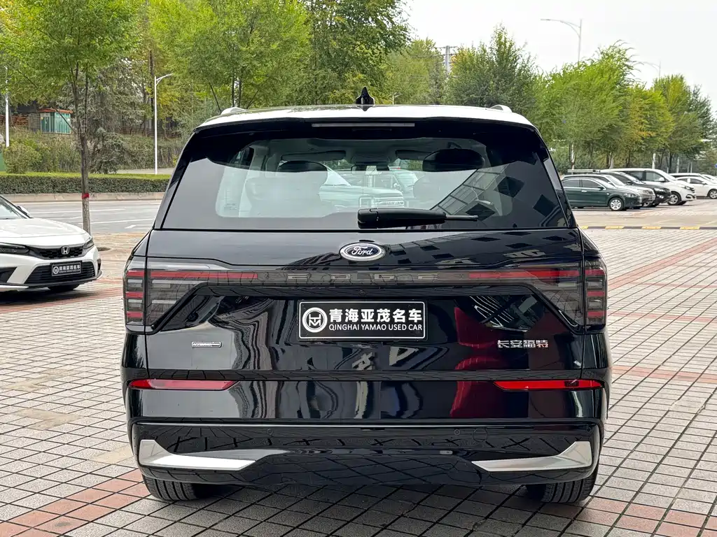 Ford Edge — миниатюра 14
