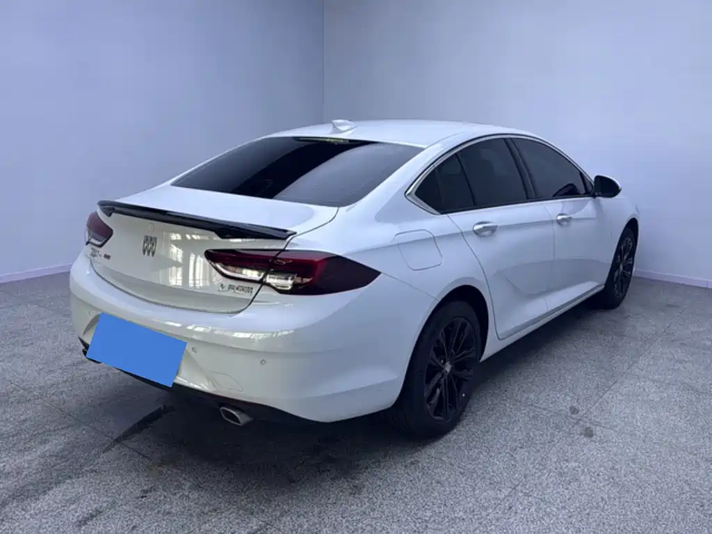 Buick Regal — миниатюра 7