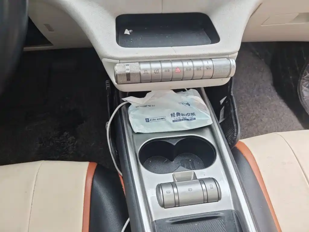 BYD Dolphin — миниатюра 14