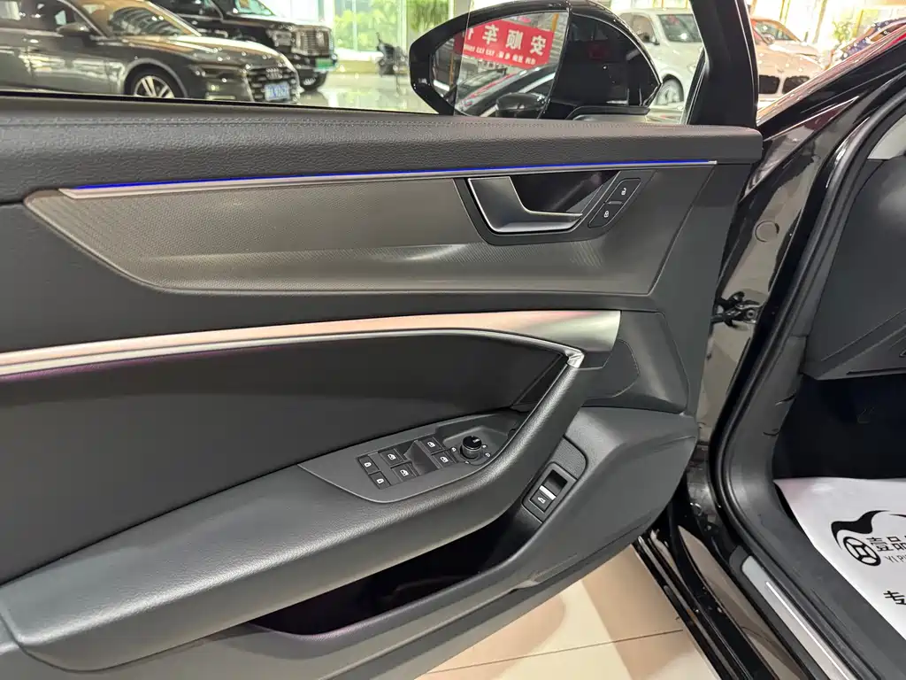 Audi A6L — миниатюра 6
