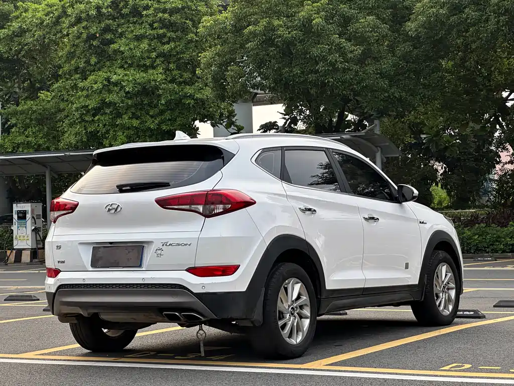 Hyundai Tucson — миниатюра 4