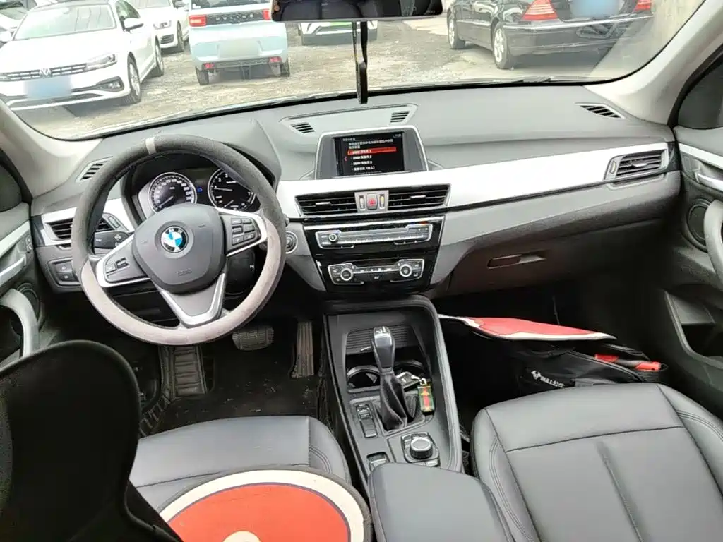 BMW X1 — миниатюра 10