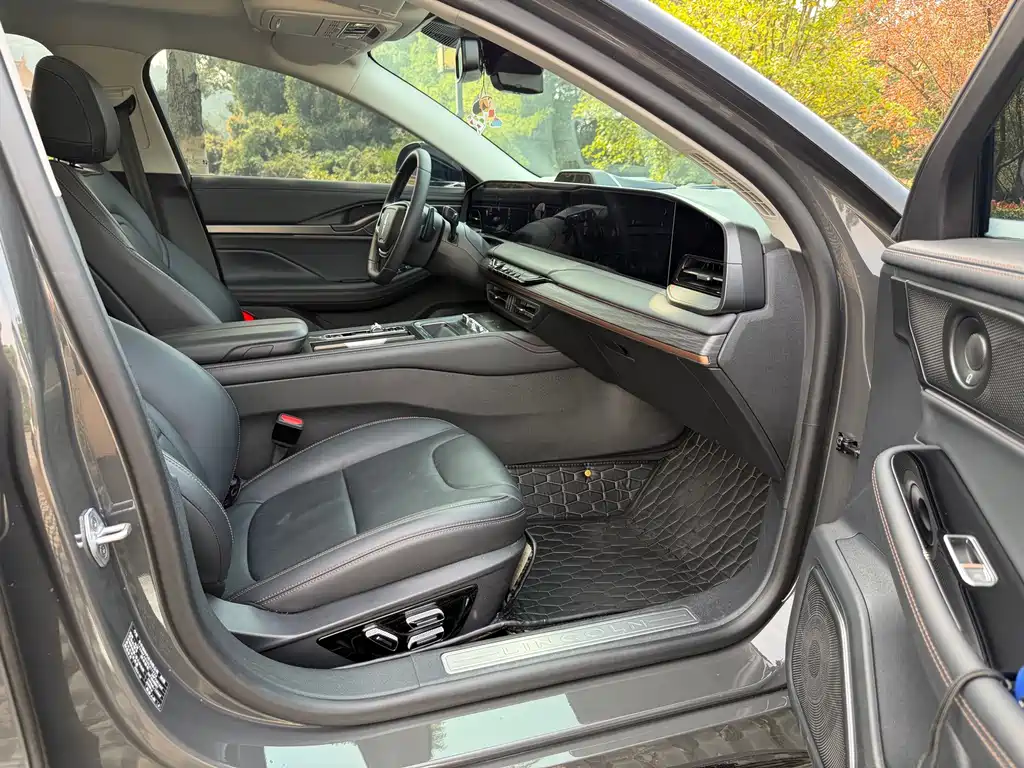 Lincoln Z — миниатюра 25